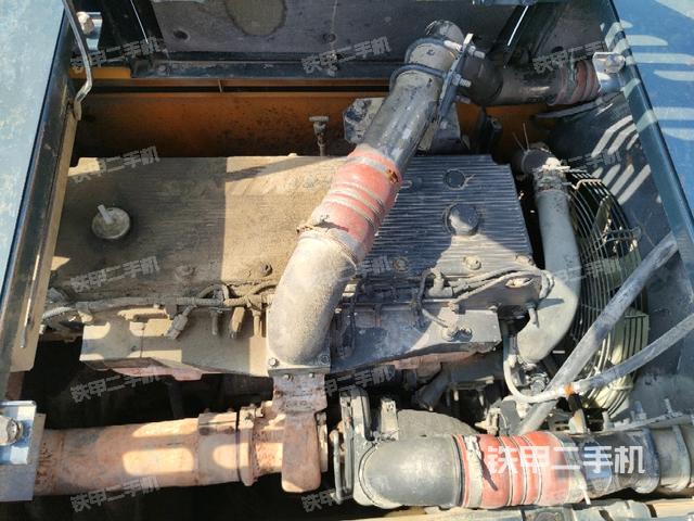 發(fā)動機(jī)室（上車部件）