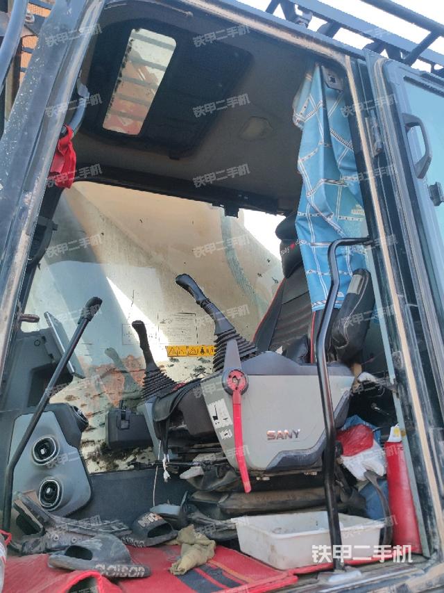 頂棚整體（駕駛室部分）