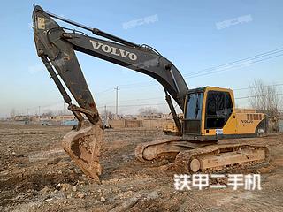 沃尔沃EC240CL清道夫挖掘机实拍图片