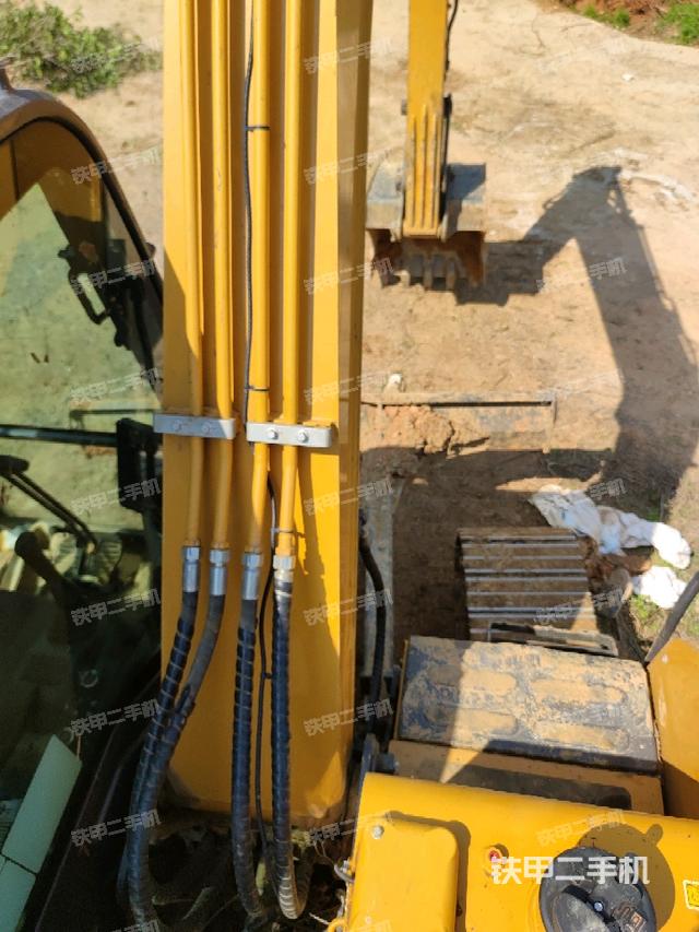 大臂背部俯視（工作和回轉裝置）