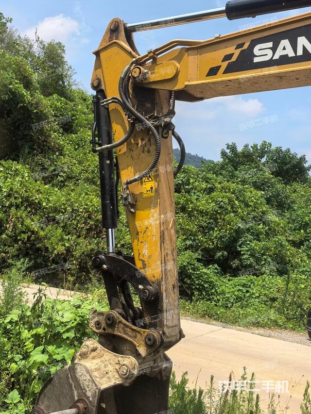 小臂整體左后（工作和回轉(zhuǎn)裝置）