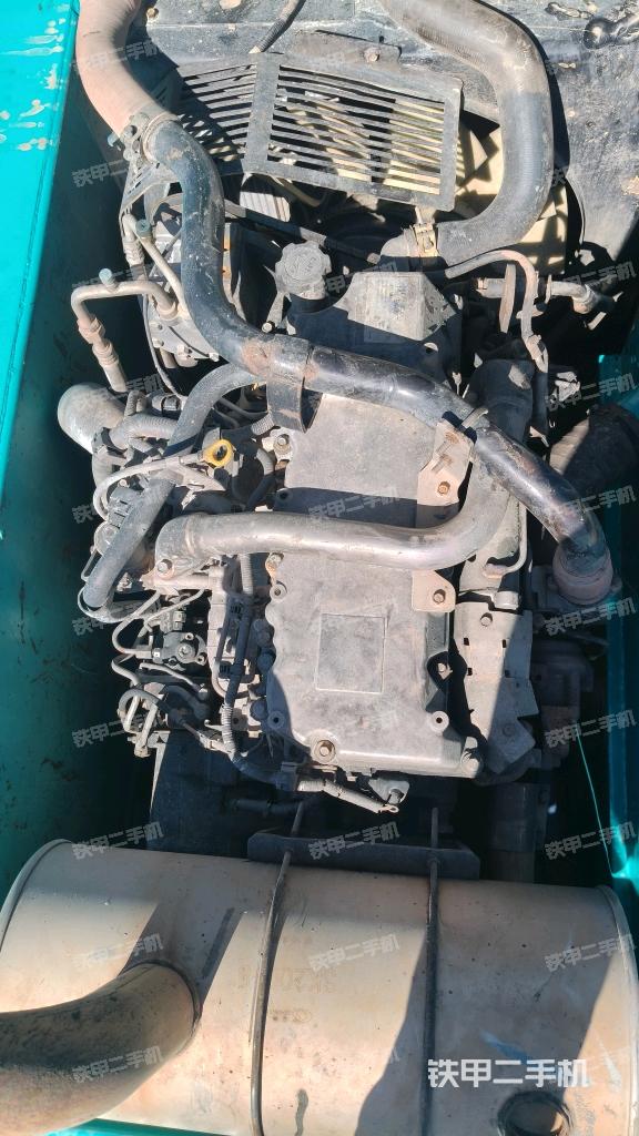 發(fā)動(dòng)機(jī)整體俯視（整機(jī)外觀(guān)）