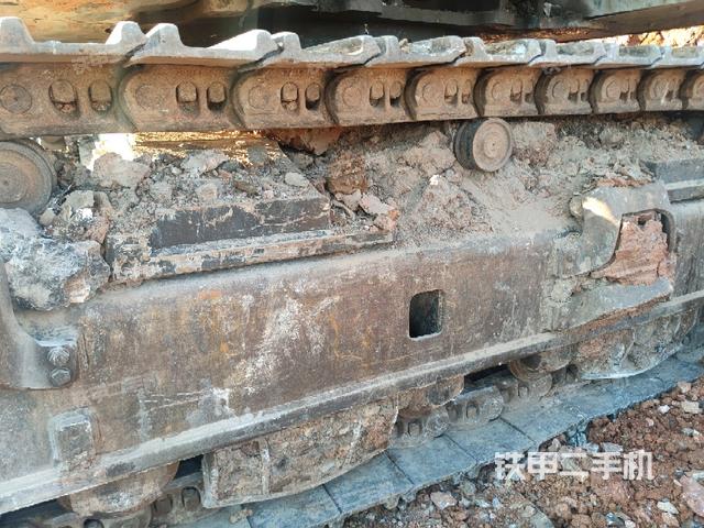 右導(dǎo)向輪（行走機(jī)構(gòu)）