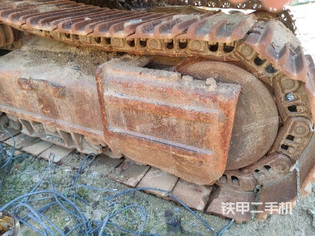 右側(cè)行走馬達(dá)蓋板（行走機(jī)構(gòu)）