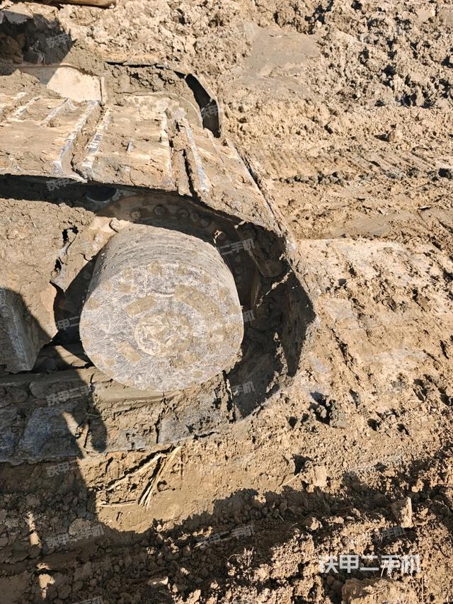 右側(cè)行走馬達(dá)蓋板（行走機(jī)構(gòu)）