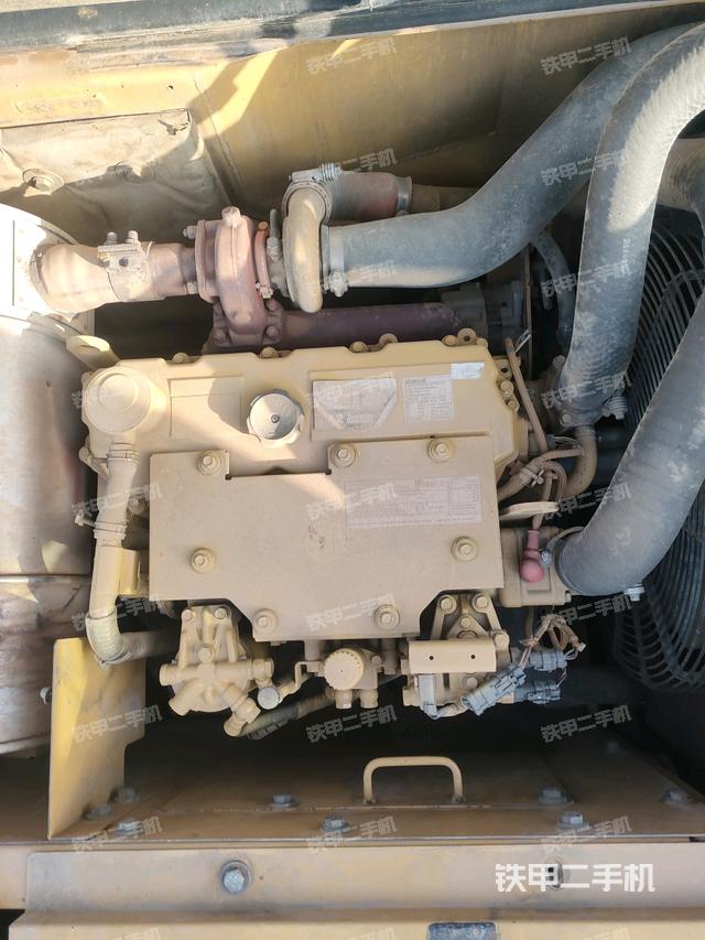 發(fā)動(dòng)機(jī)整體俯視（整機(jī)外觀）