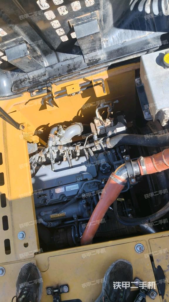 發(fā)動(dòng)機(jī)整體俯視（整機(jī)外觀）