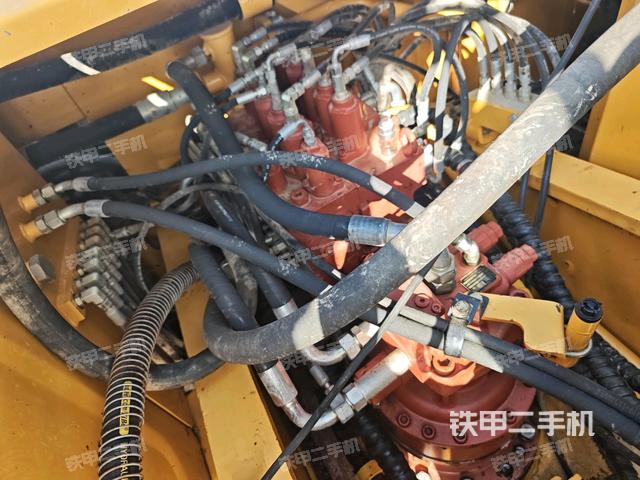 分配閥（上車部件）