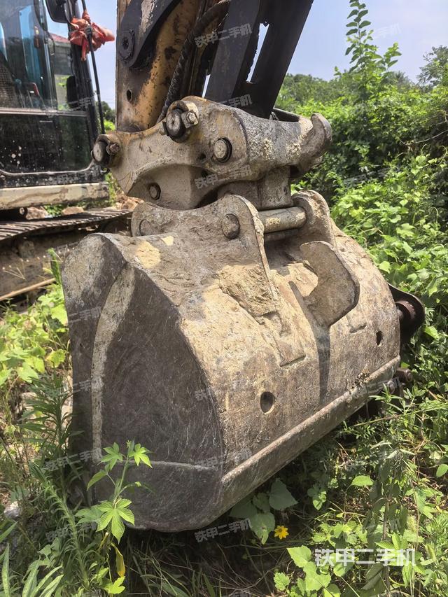 鏟斗45度（工作和回轉(zhuǎn)裝置）