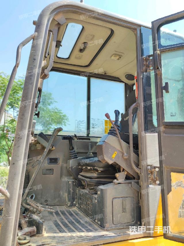 頂棚整體（駕駛室部分）