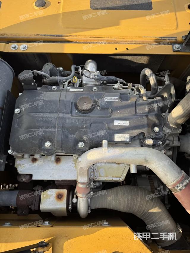 發(fā)動(dòng)機(jī)整體俯視（整機(jī)外觀）