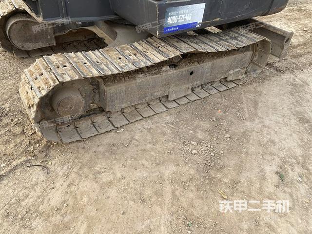 單側(cè)履帶整體（整機(jī)外觀）