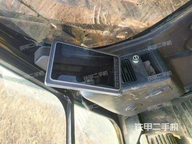 顯示屏?（駕駛室部分）