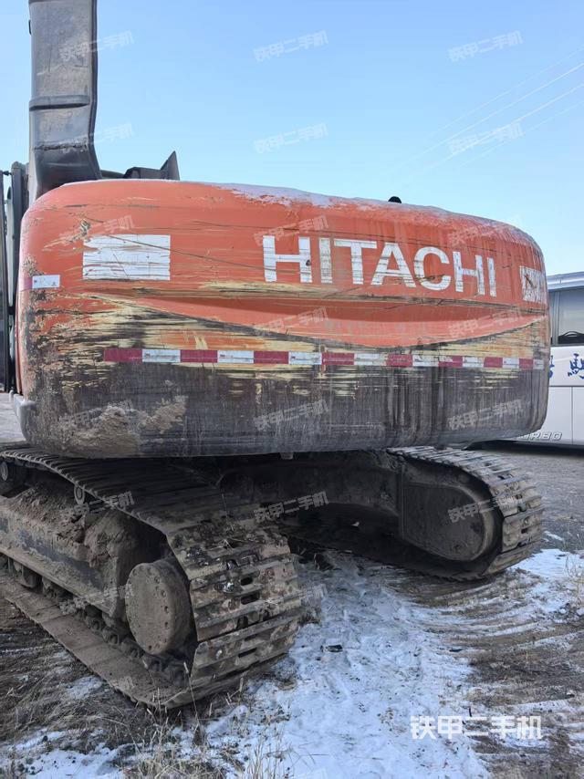 駕駛室頂部（整機(jī)外觀）