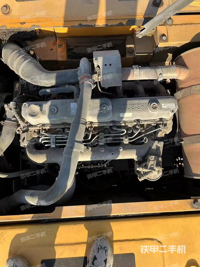 发动机整体俯视（整机外观）