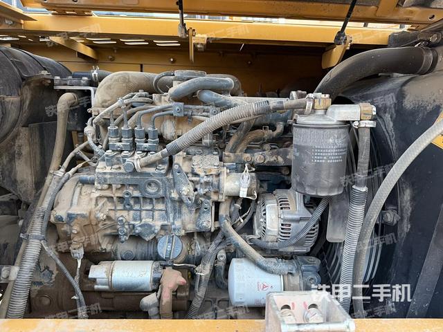 发动机整体俯视（整机外观）