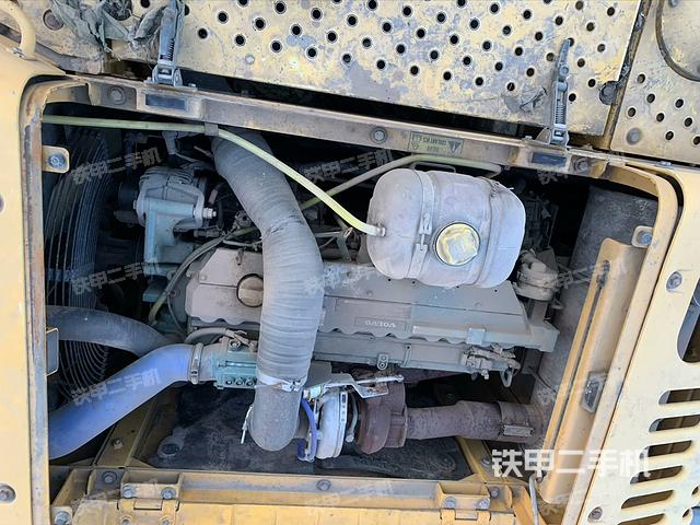 發(fā)動(dòng)機(jī)整體俯視（整機(jī)外觀）