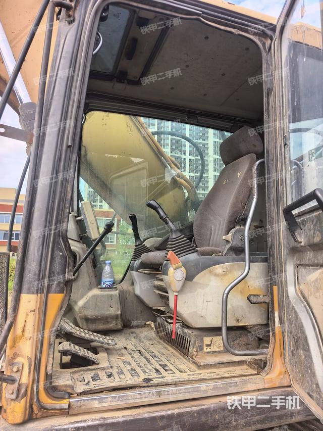 頂棚整體（駕駛室部分）