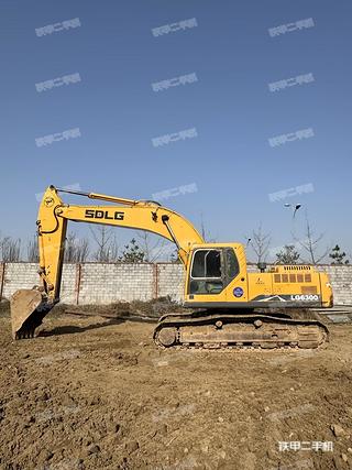 山东临工E6300F挖掘机实拍图片