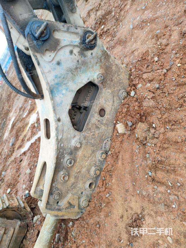 鏟斗45度（工作和回轉(zhuǎn)裝置）