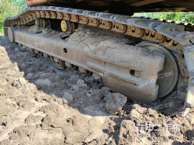 右側(cè)履帶整體（行走機(jī)構(gòu)）