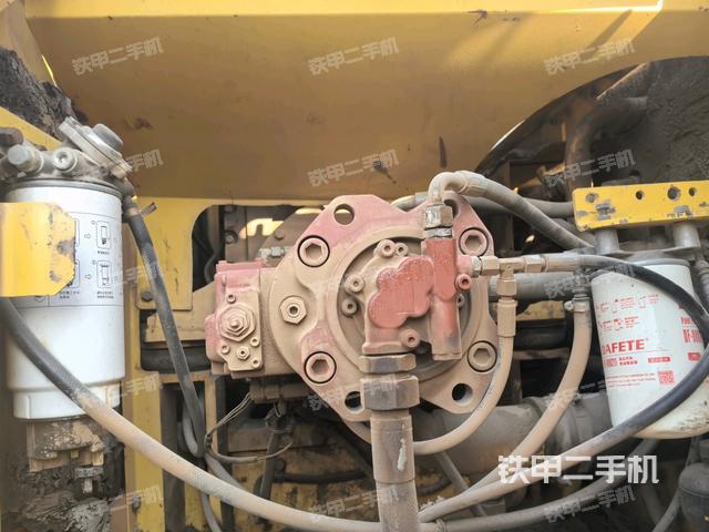 液压泵斜45 左（大件舱室）