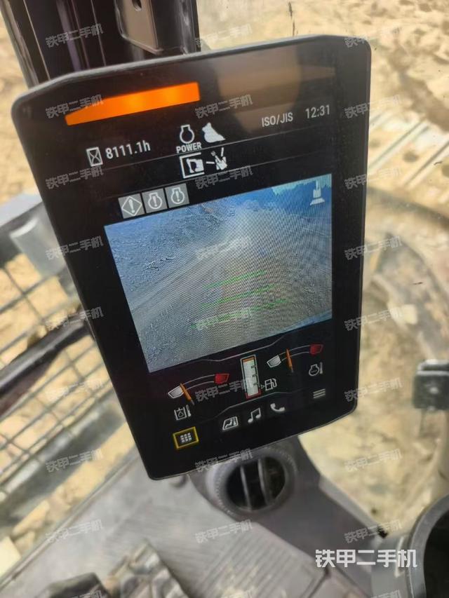 駕駛室整體（整機(jī)外觀(guān)）