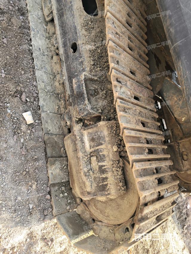 右側(cè)履帶整體（行走機(jī)構(gòu)）