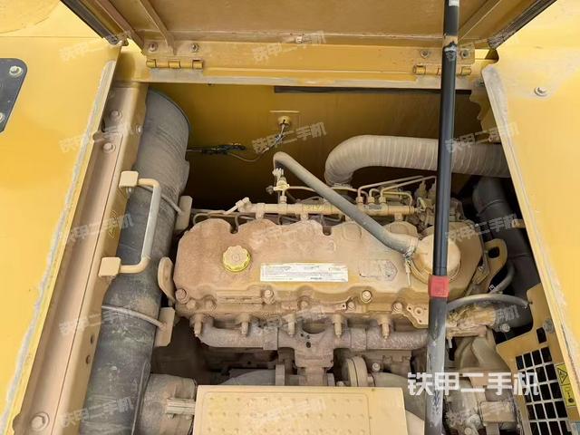 发动机整体俯视（整机外观）