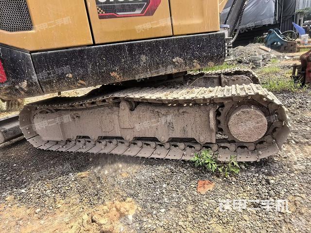 轉(zhuǎn)盤和下車架正前（工作和回轉(zhuǎn)裝置）