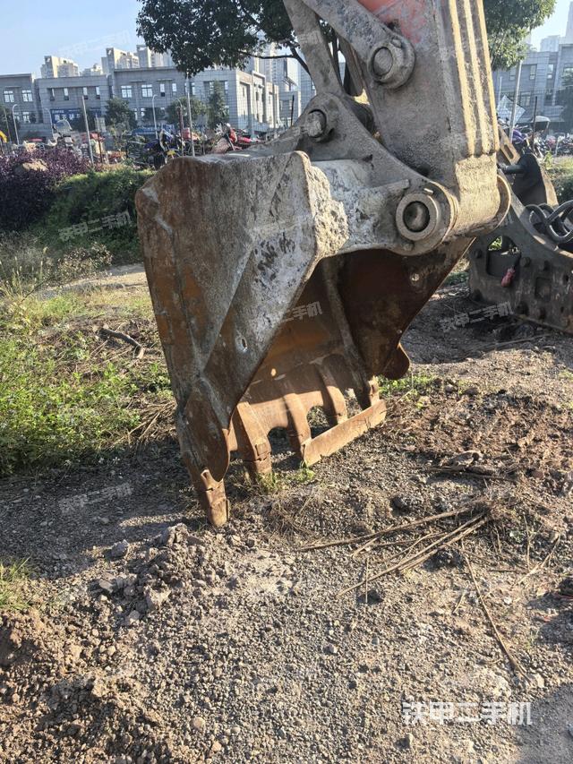 小臂整體左后（工作和回轉(zhuǎn)裝置）