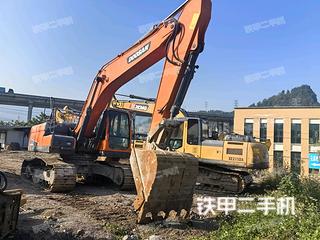 斗山DX215-9C挖掘機(jī)