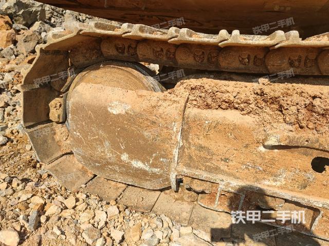 左側(cè)行走馬達蓋板（行走機構(gòu)）