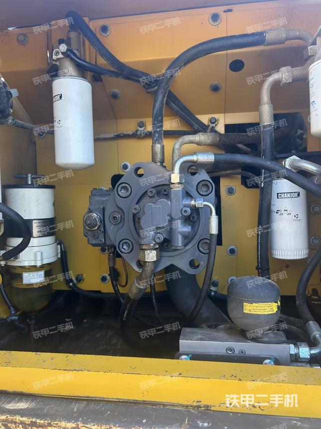 液壓泵室（大件艙室）