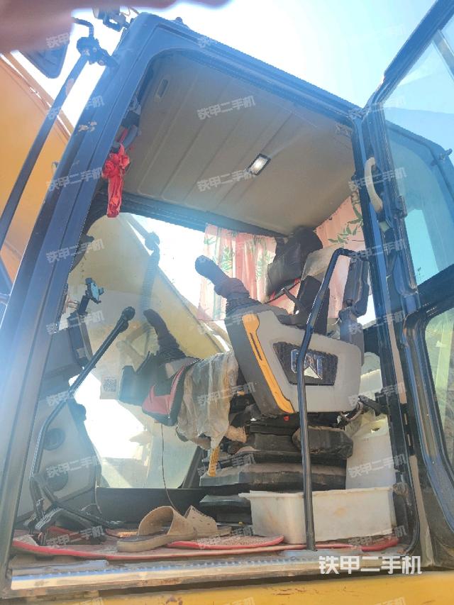 頂棚整體（駕駛室部分）