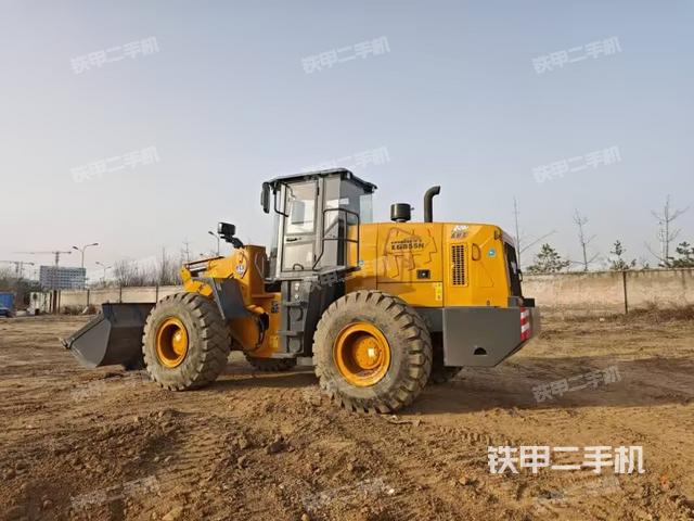 龙工LG855N装载机