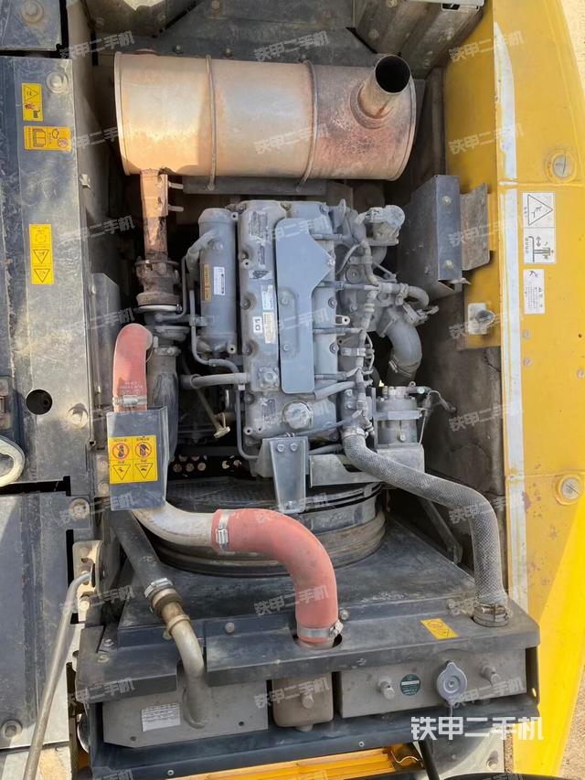 发动机整体俯视（整机外观）