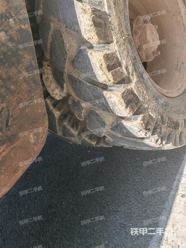 左导向轮（行走机构）