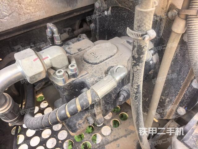 液壓泵室（大件艙室）