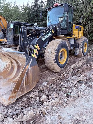 徐工XC956（国四）装载机