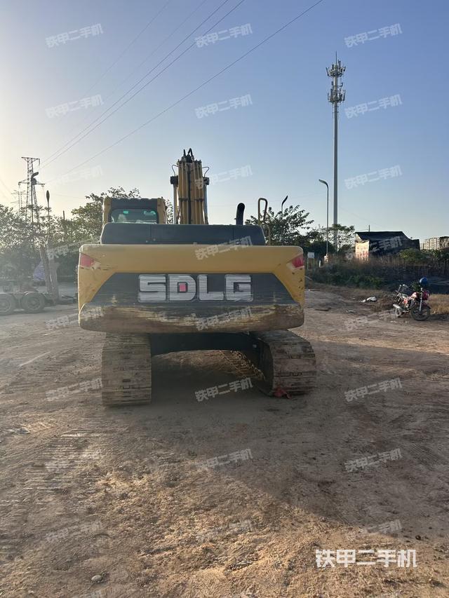 右后45（整機(jī)外觀）