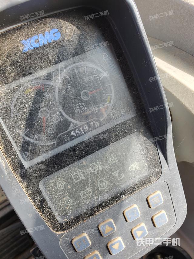 单侧履带整体（整机外观）