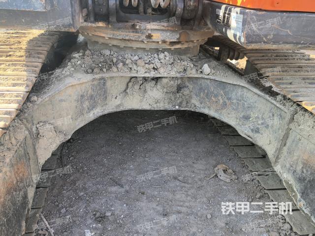 大臂根部?斜視（工作和回轉(zhuǎn)裝置）