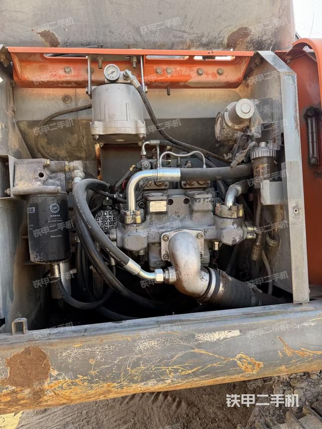 液壓泵室（大件艙室）