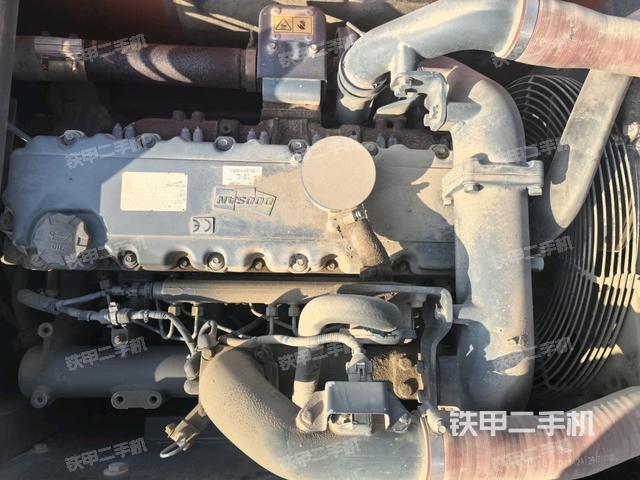 發(fā)動機(jī)室（上車部件）