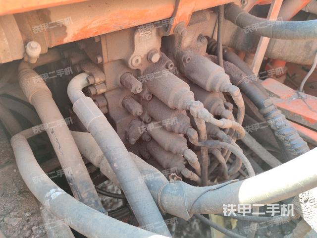 分配閥（上車部件）