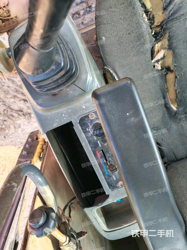 顶棚整体（驾驶室部分）