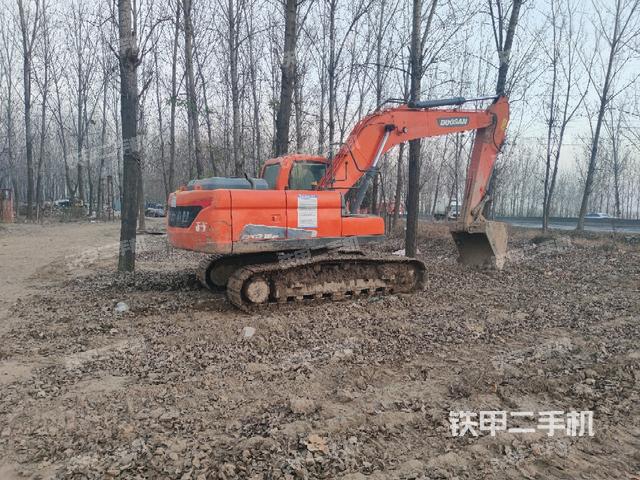 整机右后45°（整机外观）