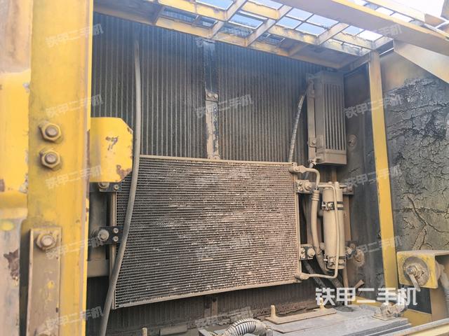 液压泵室（大件舱室）