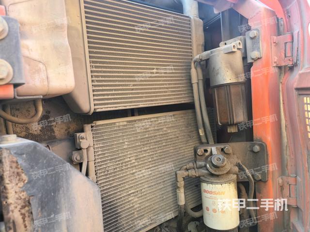 液壓泵室（大件艙室）